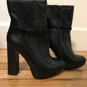 BCBG MAXAZRIA Tabitha Boots in Black Leather